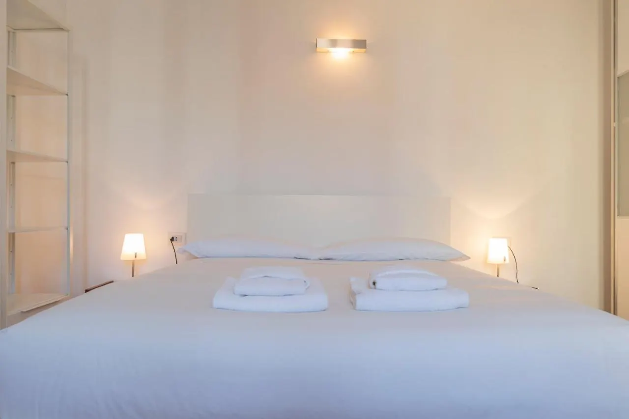 Comfort apartment near P Venezia / Cso B Aires - Casati Milano